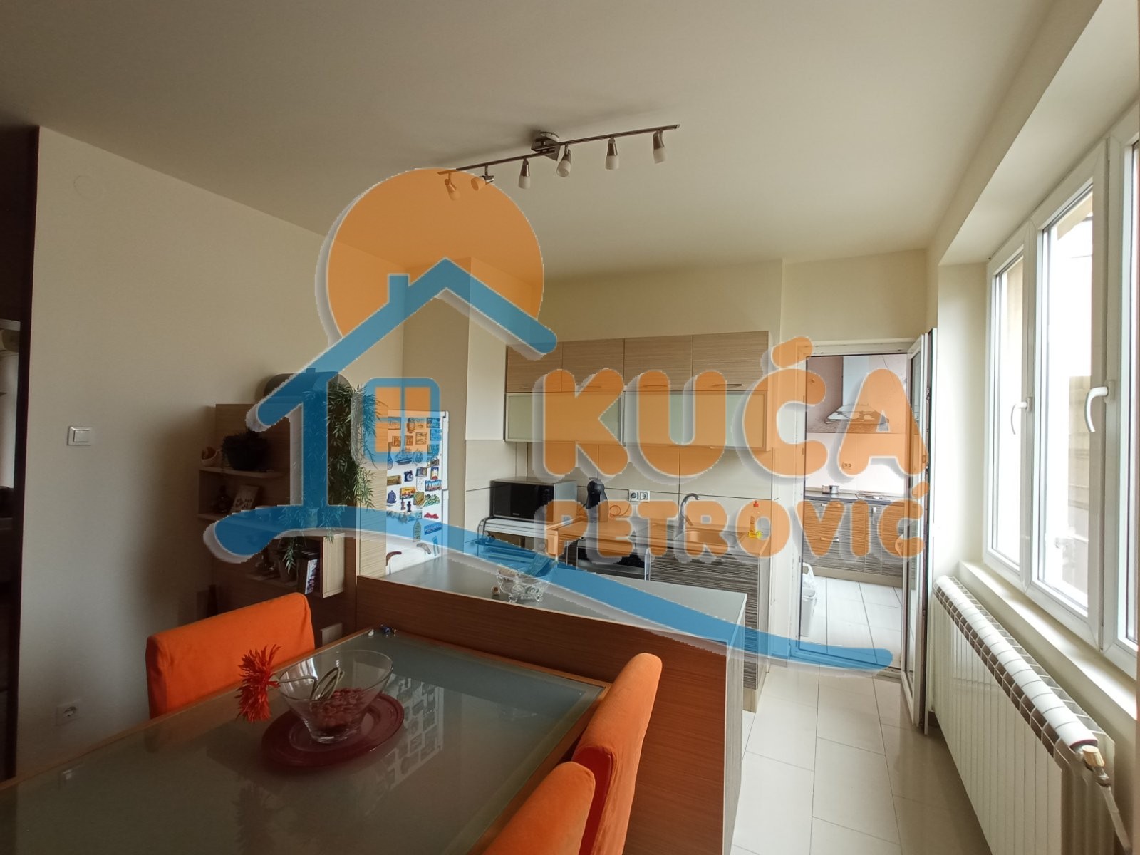 Trosoban stan, 105 m2, Centar, Obrenovićeva ID: i-014797 9