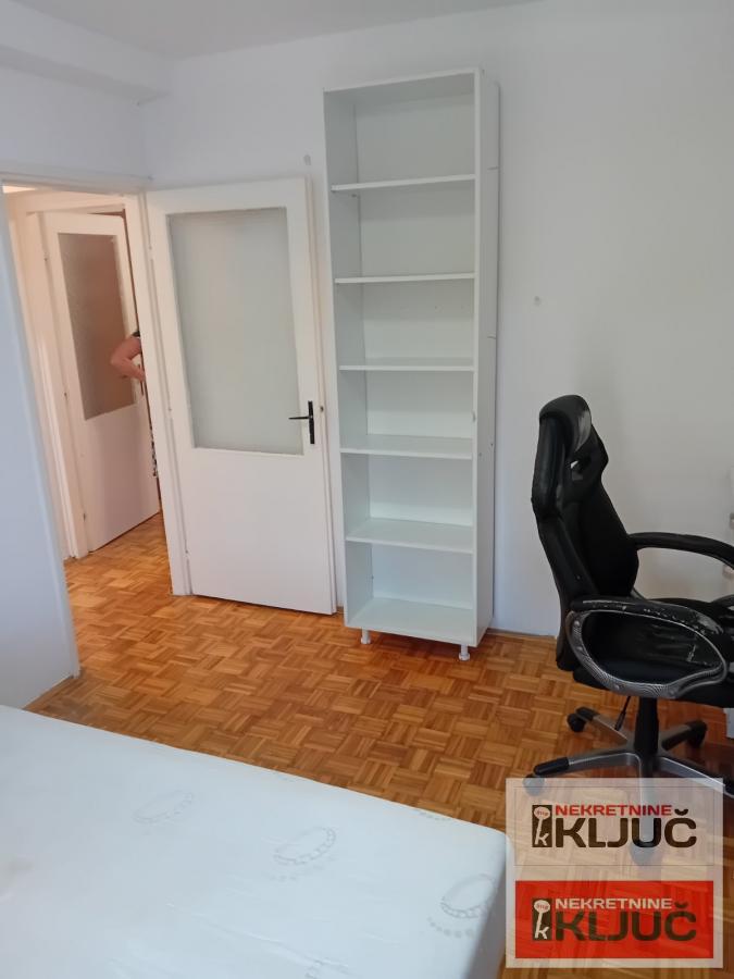 DETELINARA-useljiv dvosoban stan 11