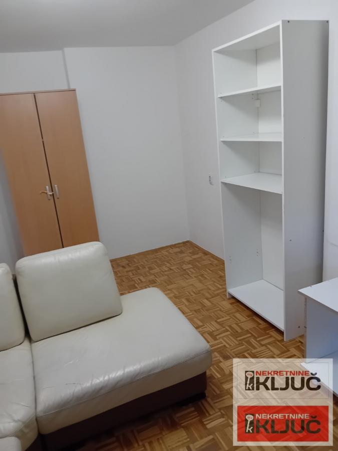 DETELINARA-useljiv dvosoban stan 3