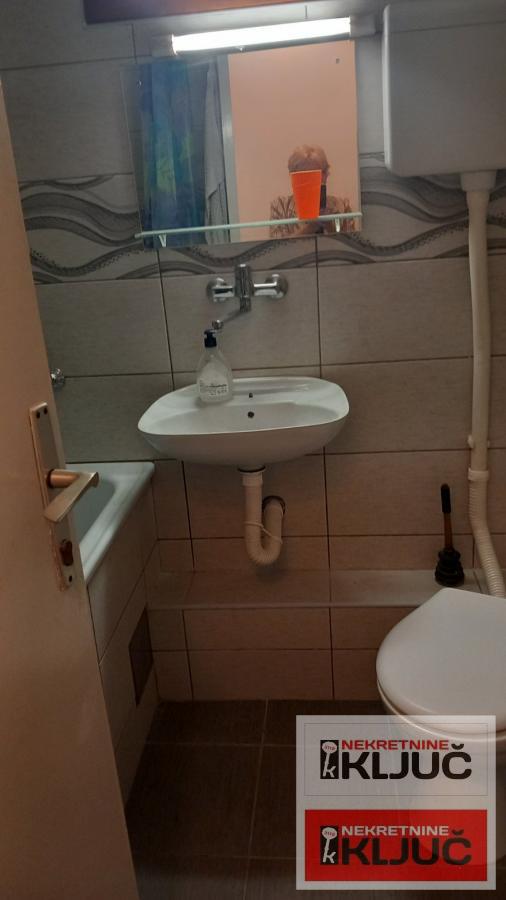 LIMAN 4 IZDAJE SE JEDNOIPOSOBAN NAMEŠTEN STAN 7