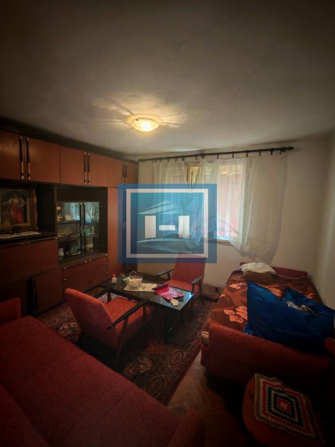 Starija kuća za renoviranje 9