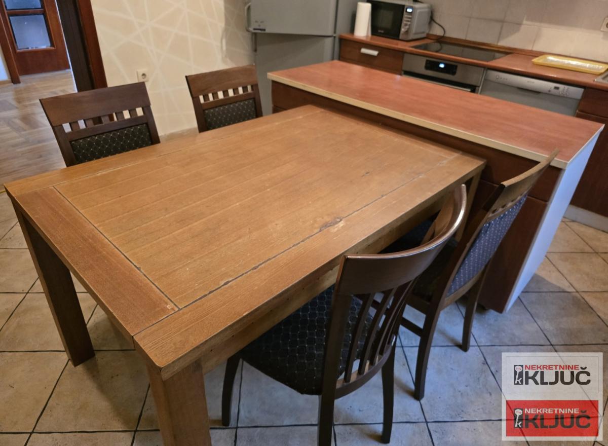 SAJAM IZDAJE SE KOMPLETNO OPREMLJENA KUĆA 11