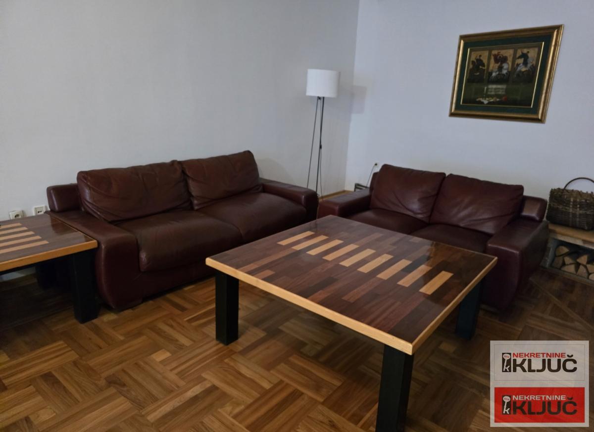 SAJAM IZDAJE SE KOMPLETNO OPREMLJENA KUĆA 18