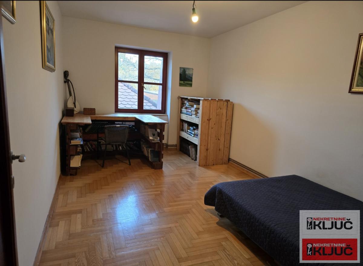 SAJAM IZDAJE SE KOMPLETNO OPREMLJENA KUĆA 32