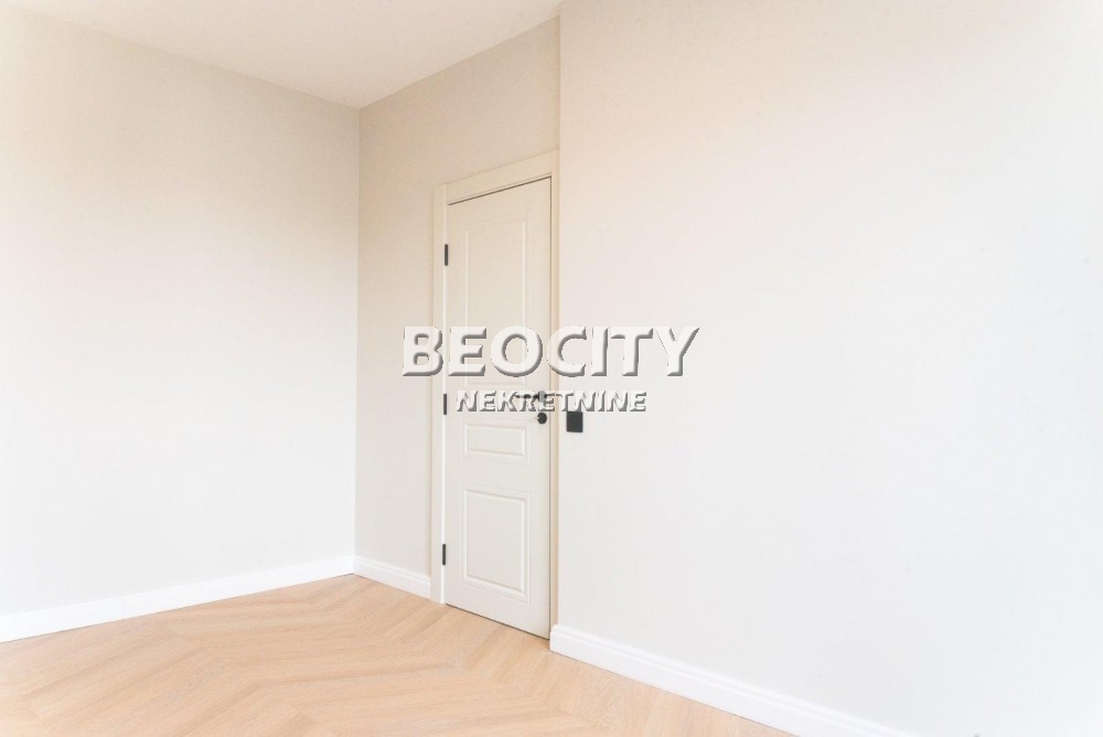 Trosoban stan, 80 m2, Trg Republike, Dobračina ID: 123122 11