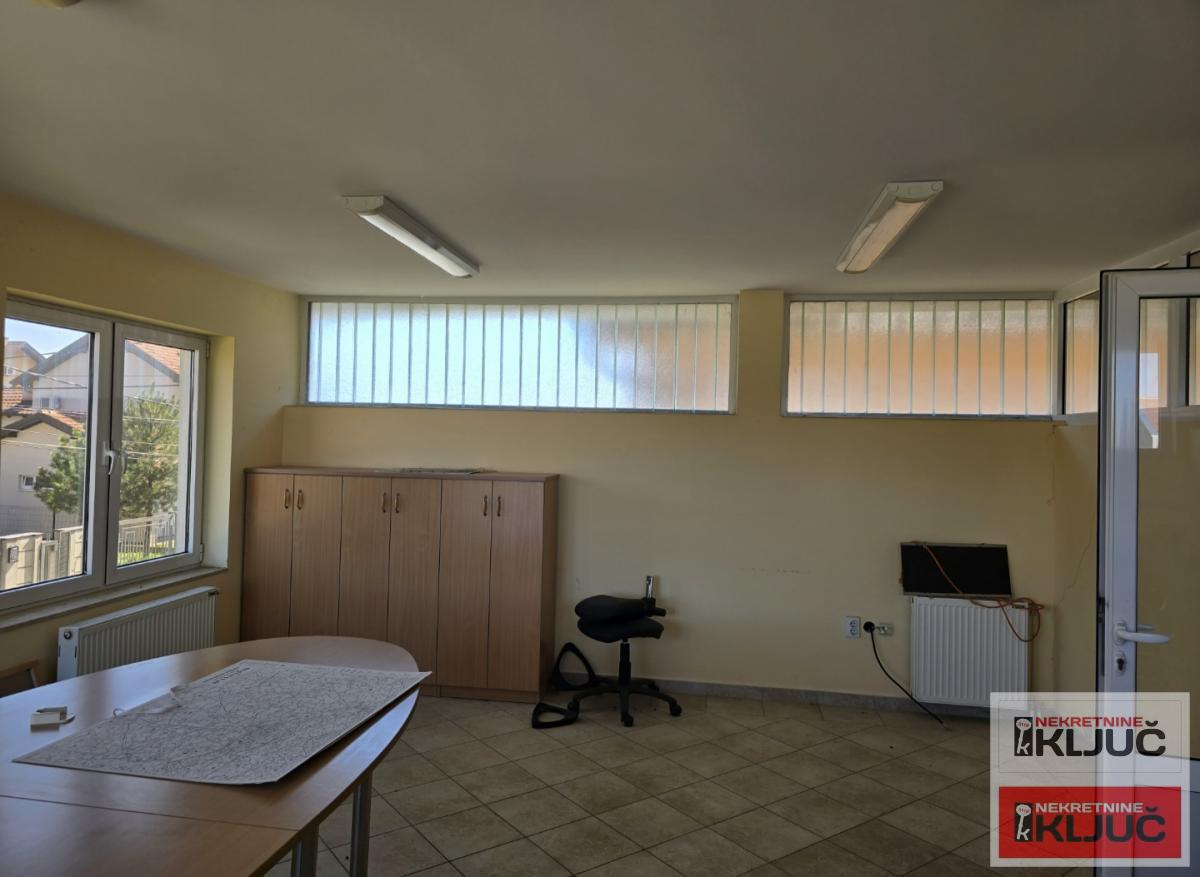 VETERNIK IZDAJE SE VIŠENAMENSKA HALA 15