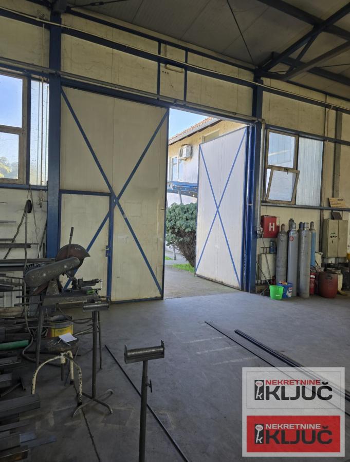 VETERNIK IZDAJE SE VIŠENAMENSKA HALA 26