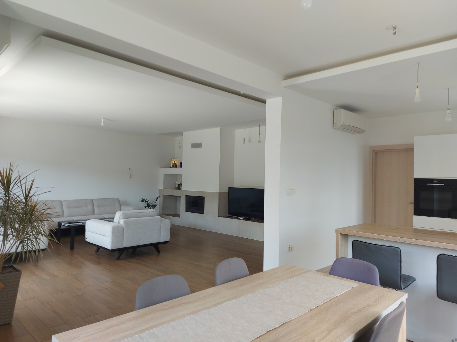 Nova LUX kuca centar Indjije top lokacija 2