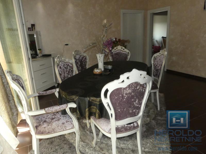 Lux stan sa galerijom, Akva park 18