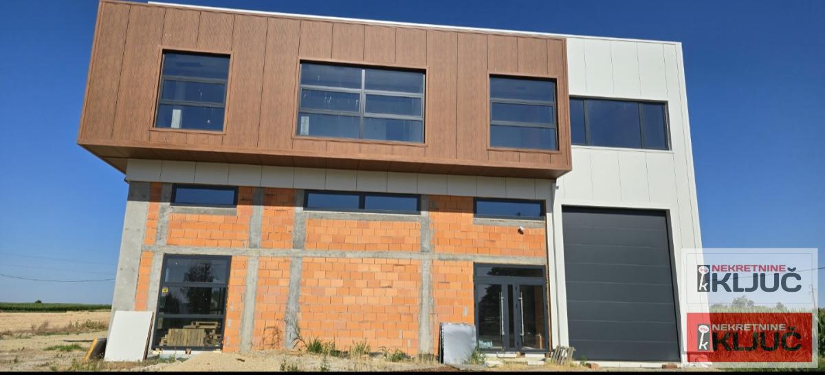 ČENEJ IZDAJE SE VIŠENAMENSKA HALA 7