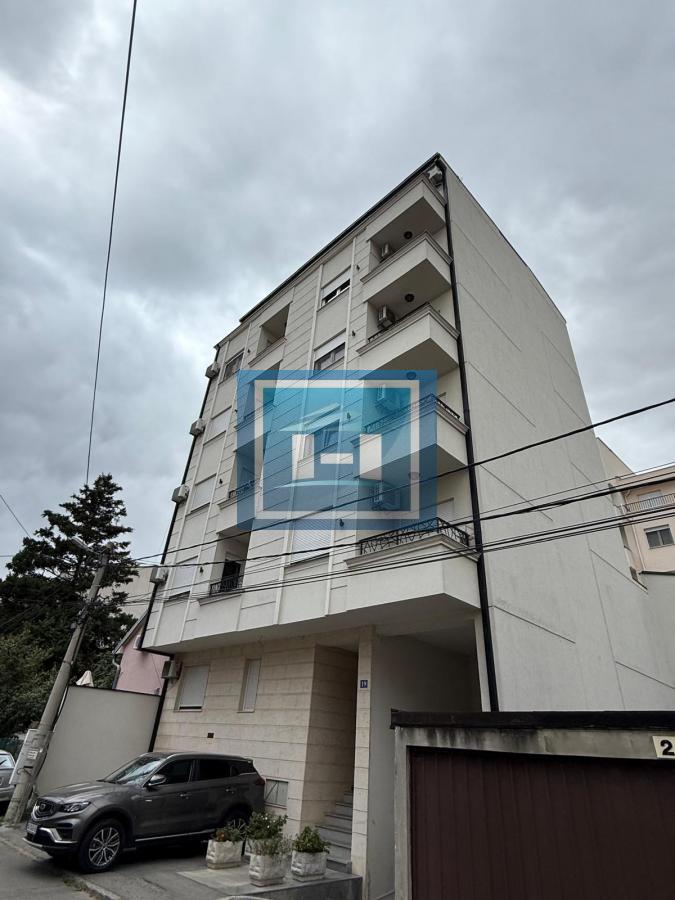 Zvezdara - Lux namešten stan 30 m² sa parkingom 17