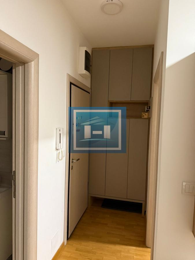 Zvezdara - Lux namešten stan 30 m² sa parkingom 7