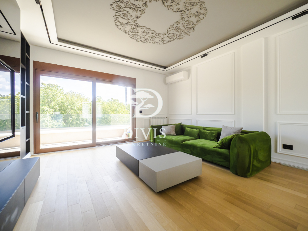 Namešten 3 0 stan  Atria Residences  90m2  garažno 1