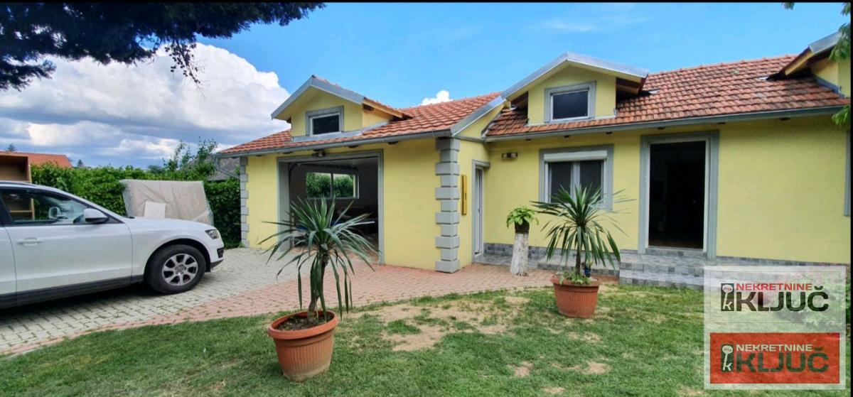 BANSTOL IZDAJE SE VIKENDICA 1