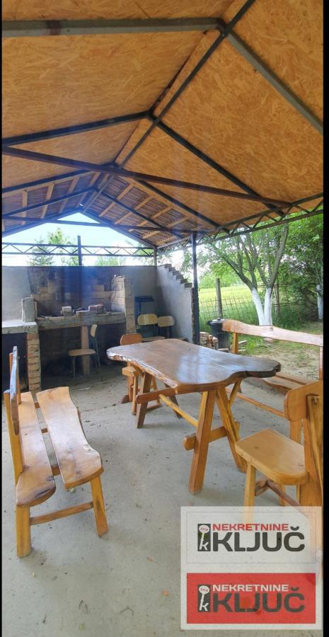 BANSTOL IZDAJE SE VIKENDICA 4