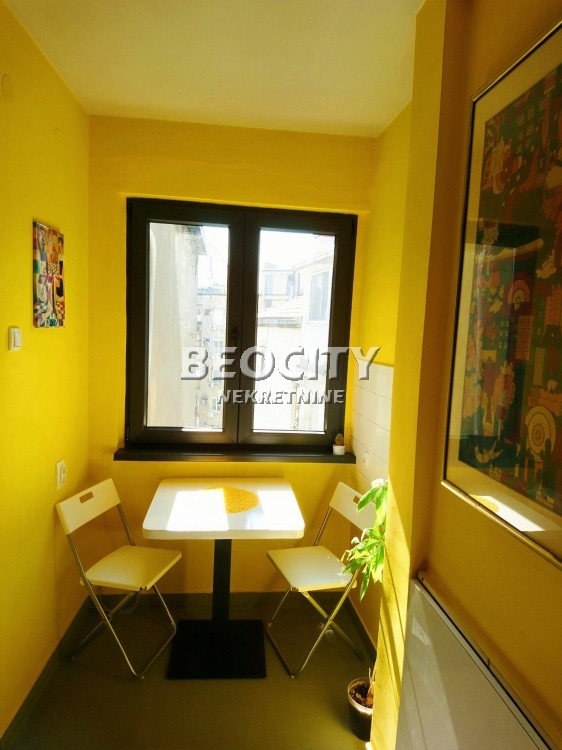 Jednosoban stan, 33 m2, Trg Republike, Makedonska ID: 117892 2