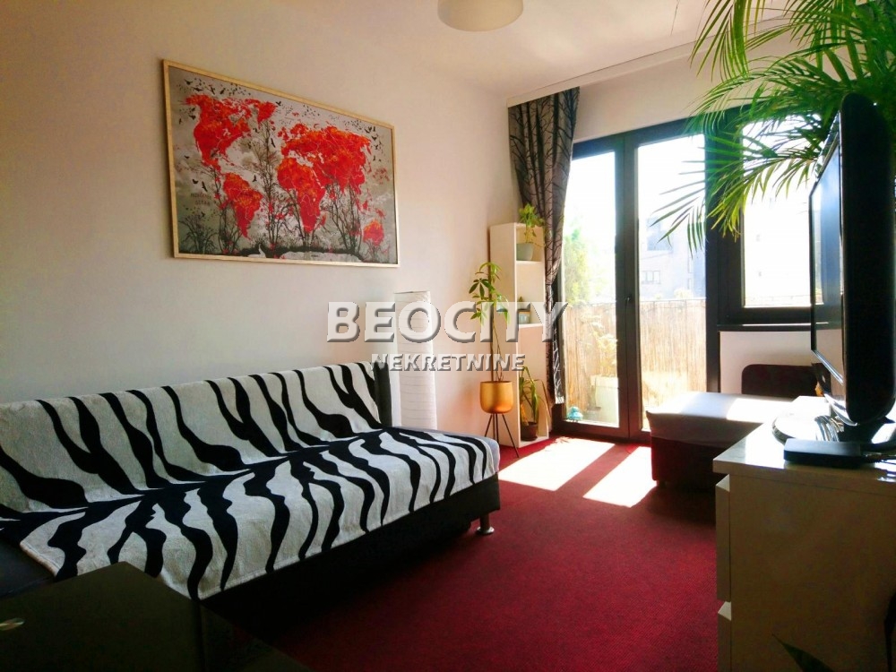 Jednosoban stan, 33 m2, Trg Republike, Makedonska ID: 117892 3