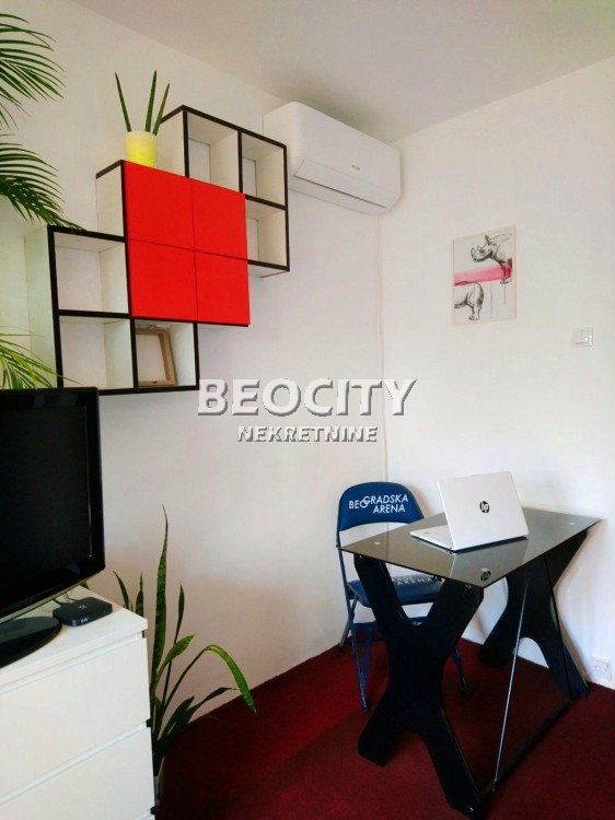 Jednosoban stan, 33 m2, Trg Republike, Makedonska ID: 117892 4