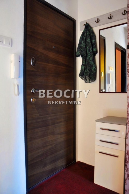 Jednosoban stan, 33 m2, Trg Republike, Makedonska ID: 117892 6