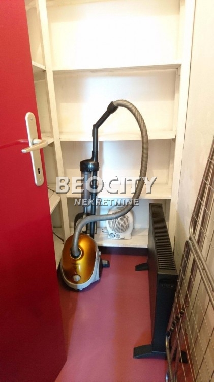 Jednosoban stan, 33 m2, Trg Republike, Makedonska ID: 117892 8