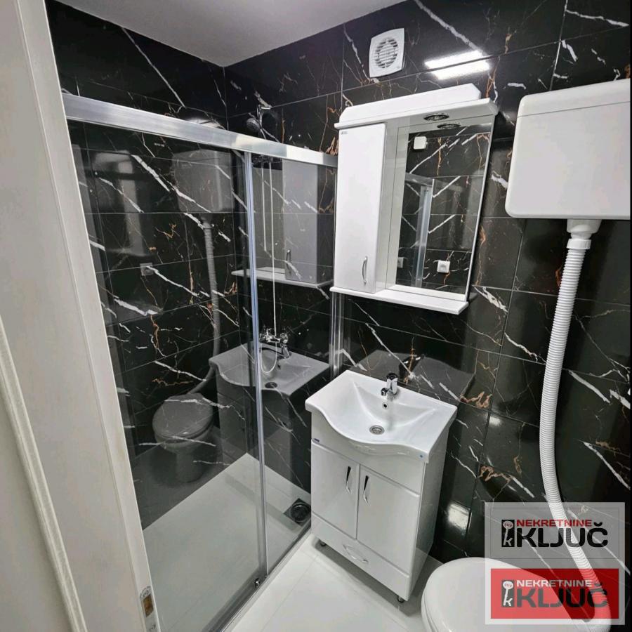 TELEP IZDAJE SE DVOSOBAN MODERNO OPREMLJEN STAN 5