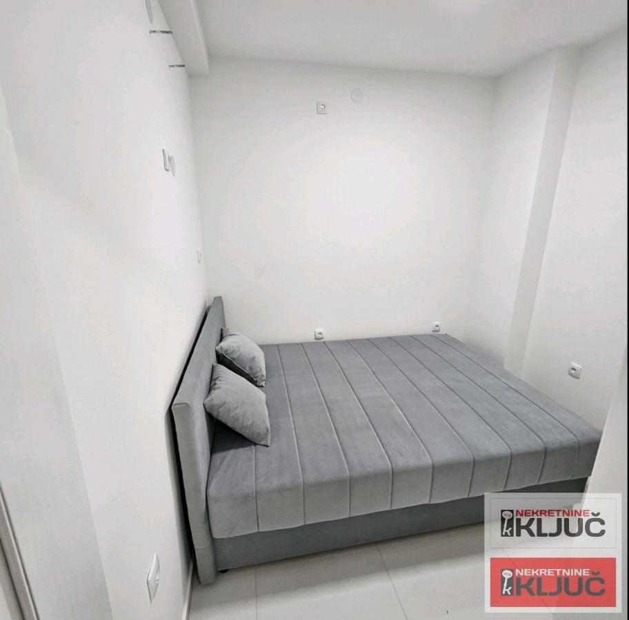 TELEP IZDAJE SE DVOSOBAN MODERNO OPREMLJEN STAN 9