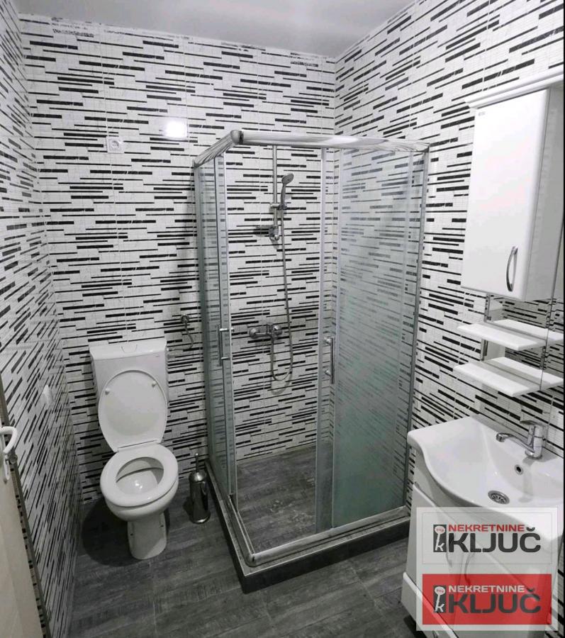 TELEP IZDAJE SE NAMEŠTENA GARSONJERA 6