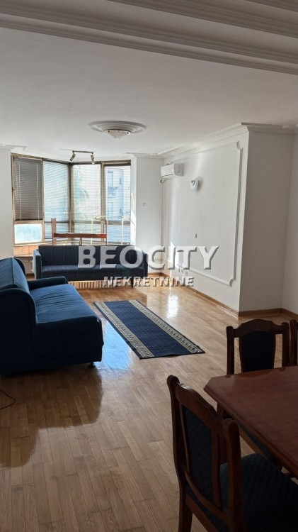 Trosoban stan, 85 m2, Cvetni trg, Svetozara Markovića ID: 92070 3