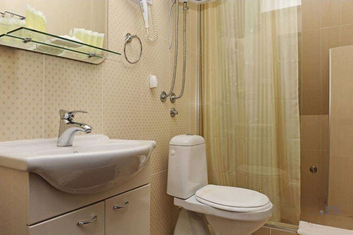 Na prodaju apartman u Kraljevim Cardacima Kopaonik 4