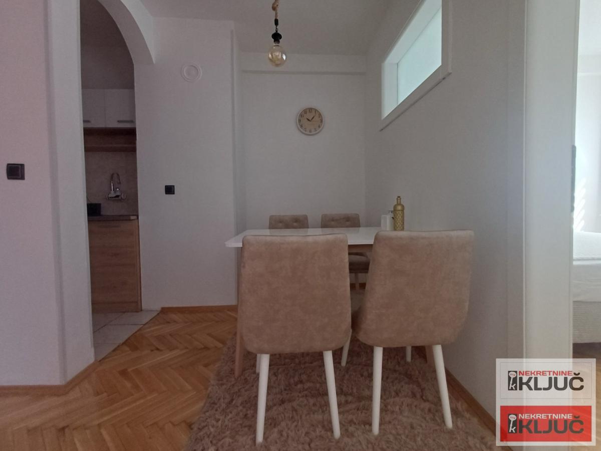 BULEVAR OSLOBOĐENJA IZDAJE SE DVOSOBAN NAMEŠTEN STAN 3