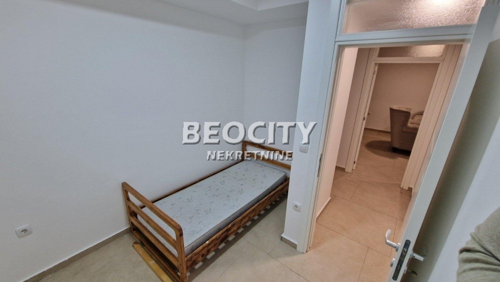 četvorosoban stan, 70 m2, Železnička stanica, Bačka ID: 120457 5