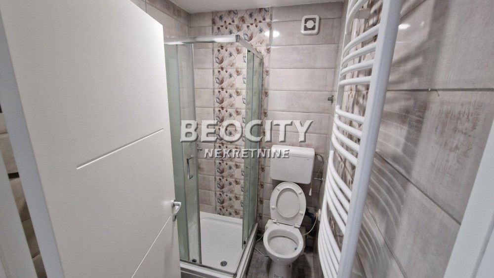 četvorosoban stan, 70 m2, Železnička stanica, Bačka ID: 120457 9