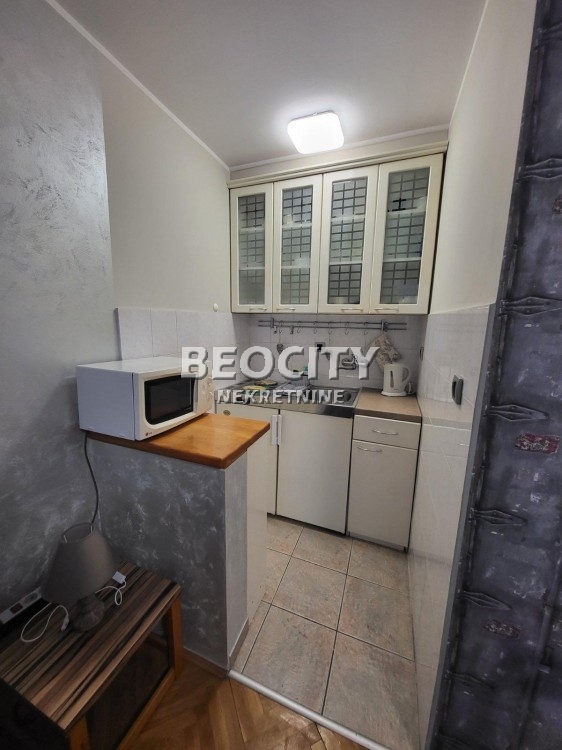Jednosoban stan, 30 m2, Novi Sad, Grckoskolska ID: 122962 4