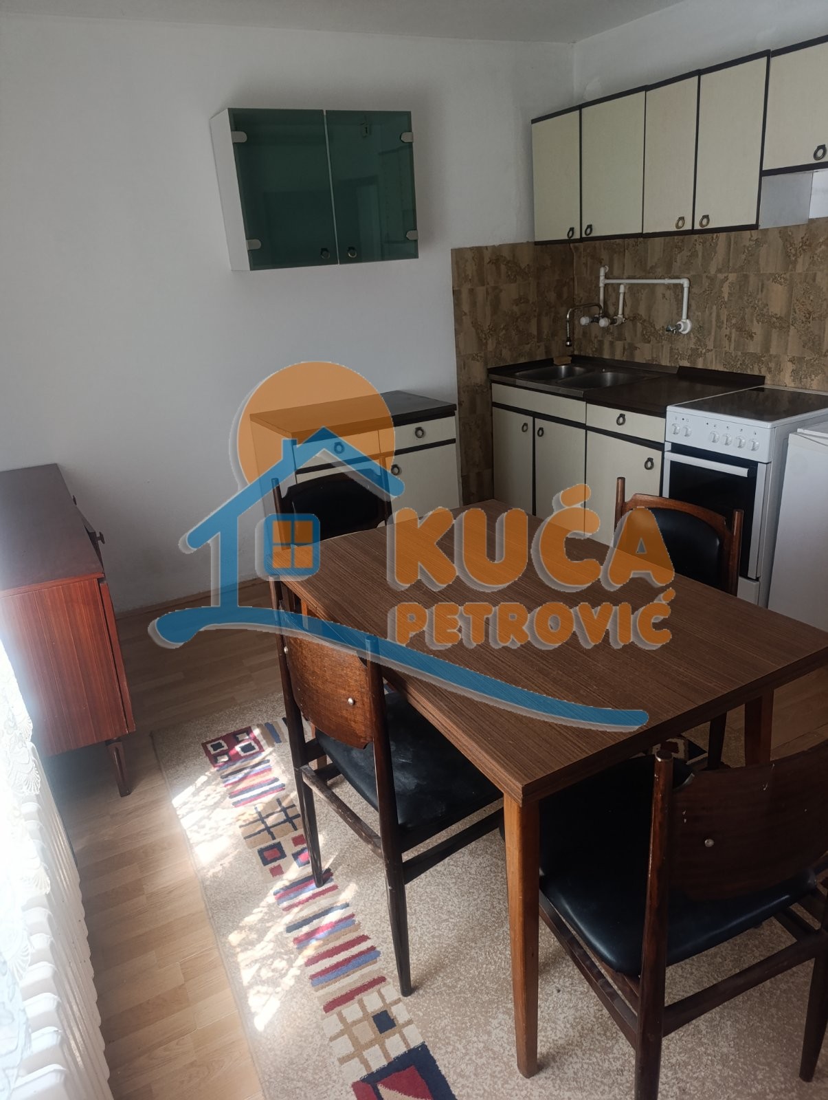 Jednosoban stan, 42 m2, Durlan, Gutenbergova ID: i-014857 6