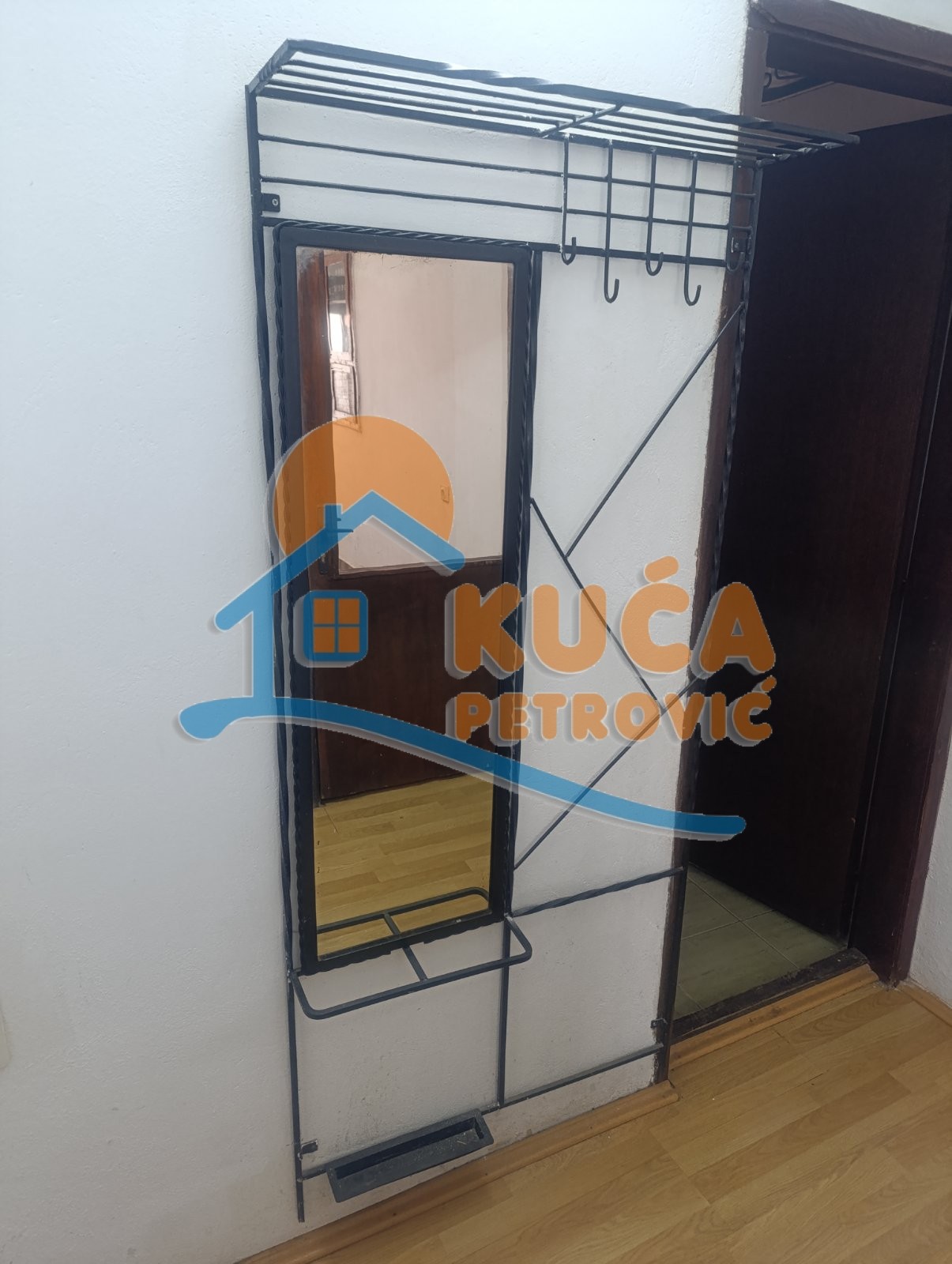 Jednosoban stan, 42 m2, Durlan, Gutenbergova ID: i-014857 8