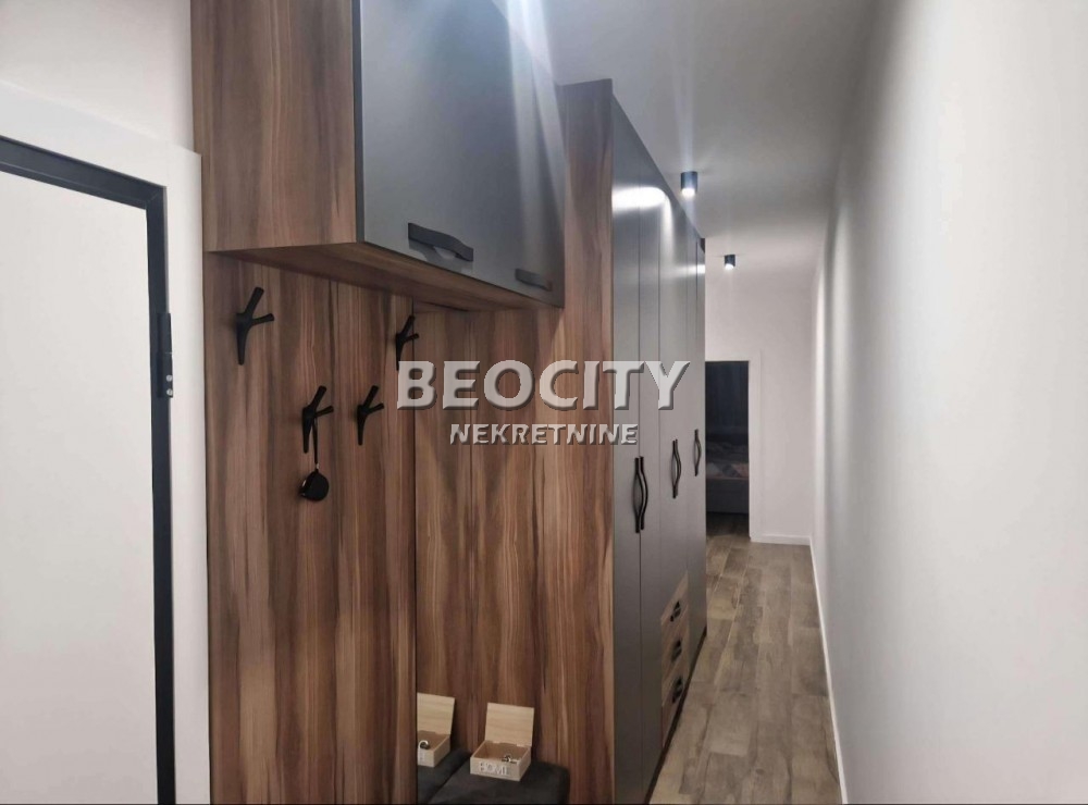 Trosoban stan, 90 m2, Novo naselje, Slobodana Selenića ID: 123145 8