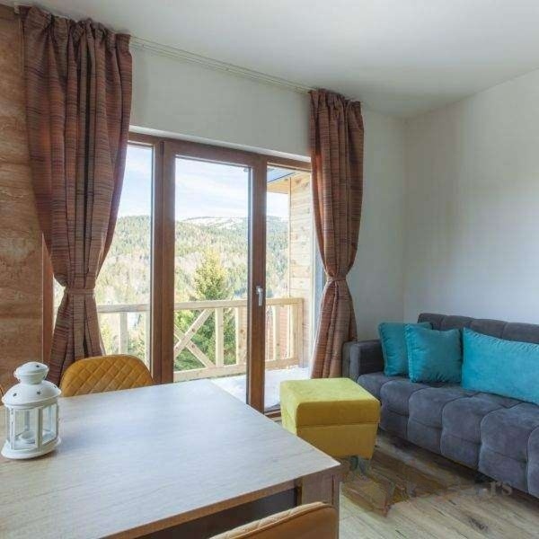 Apartman na Kopaoniku 35m2 Chalet vrhovi Kopaonika 1 sprat parking uknjizeno 2