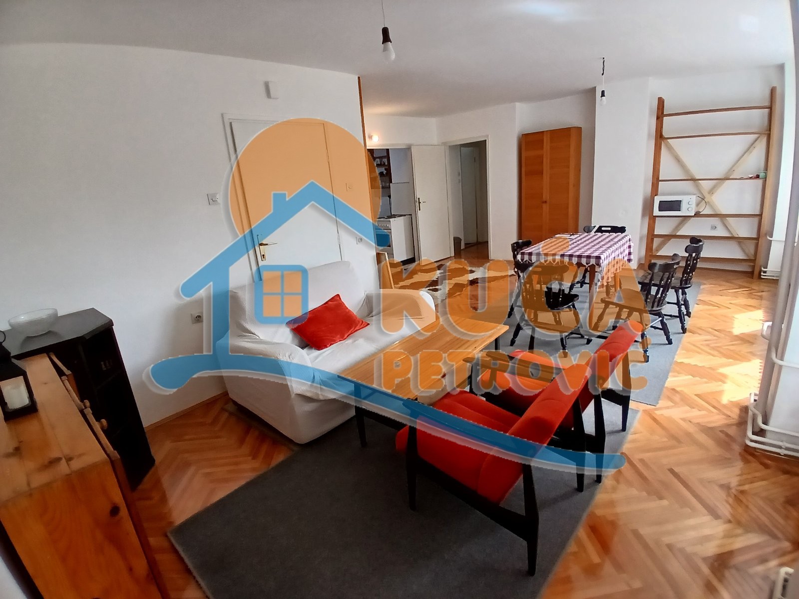 četvorosoban stan, 71 m2, Centar, Generala Milojka Lešjanina ID: i-014863 1