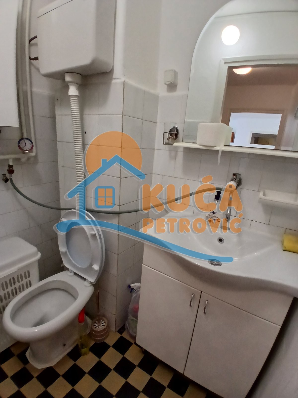 četvorosoban stan, 71 m2, Centar, Generala Milojka Lešjanina ID: i-014863 19