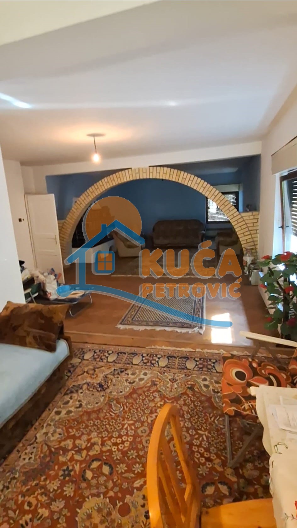četvorosobna kuća, 270 m2, Cara Lazara ID: p-014868 10