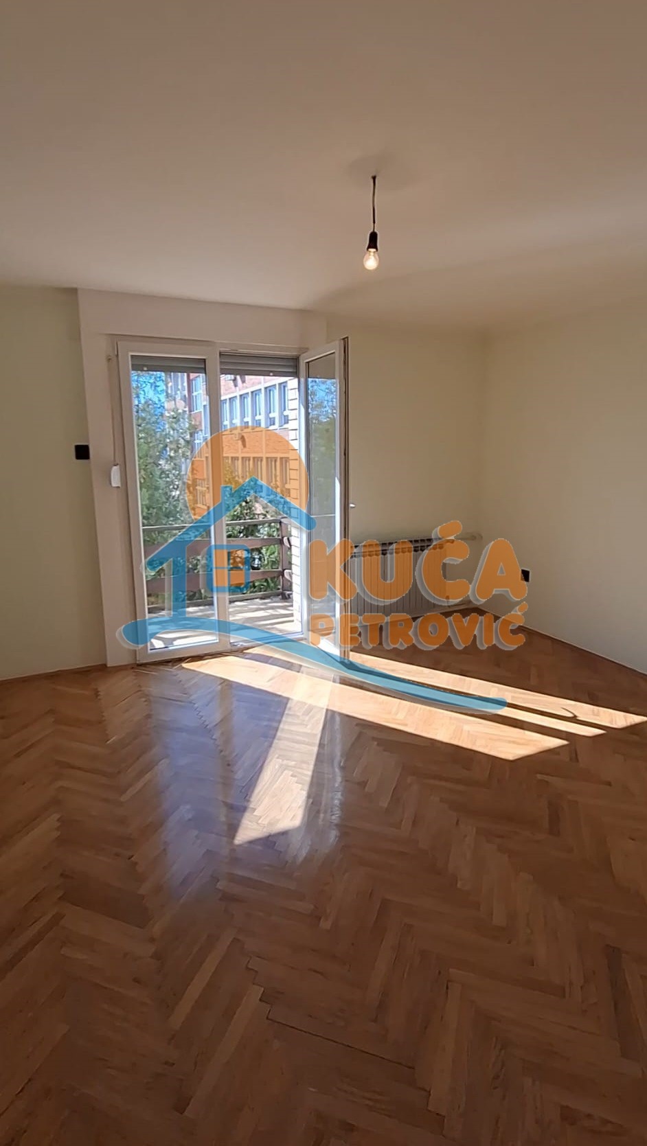 četvorosobna kuća, 270 m2, Cara Lazara ID: p-014868 14