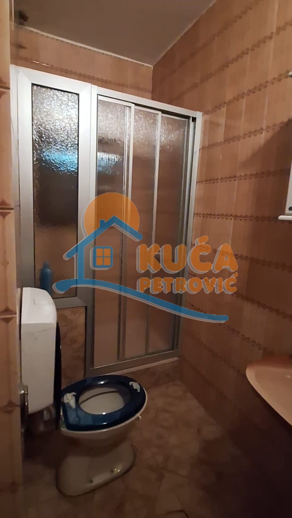 četvorosobna kuća, 270 m2, Cara Lazara ID: p-014868 22