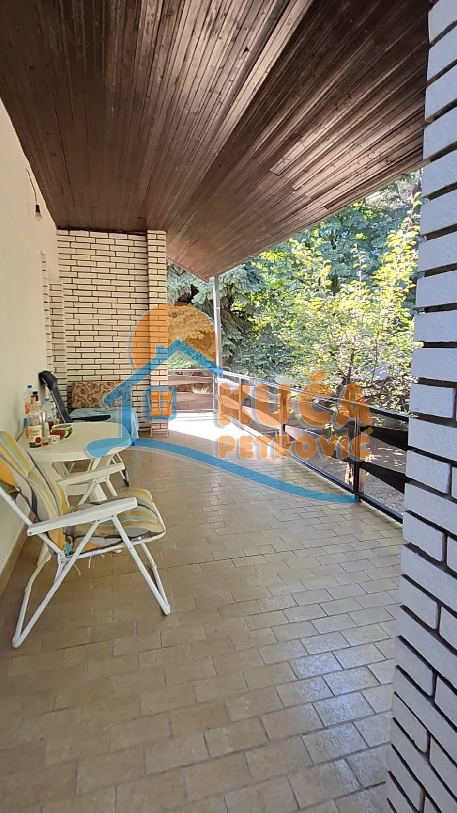 četvorosobna kuća, 270 m2, Cara Lazara ID: p-014868 23