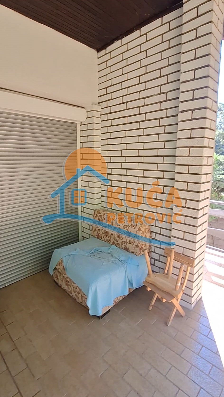 četvorosobna kuća, 270 m2, Cara Lazara ID: p-014868 24