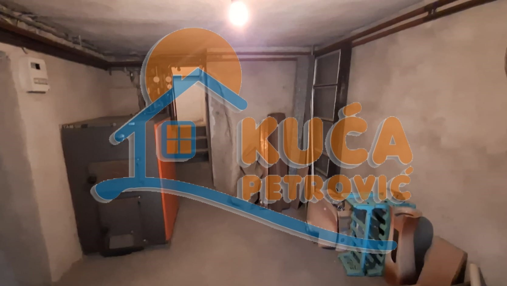 četvorosobna kuća, 270 m2, Cara Lazara ID: p-014868 31