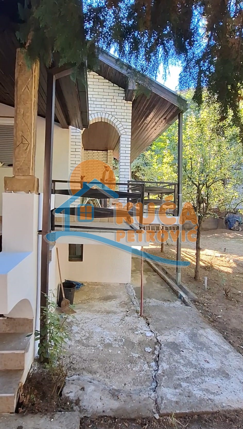 četvorosobna kuća, 270 m2, Cara Lazara ID: p-014868 6