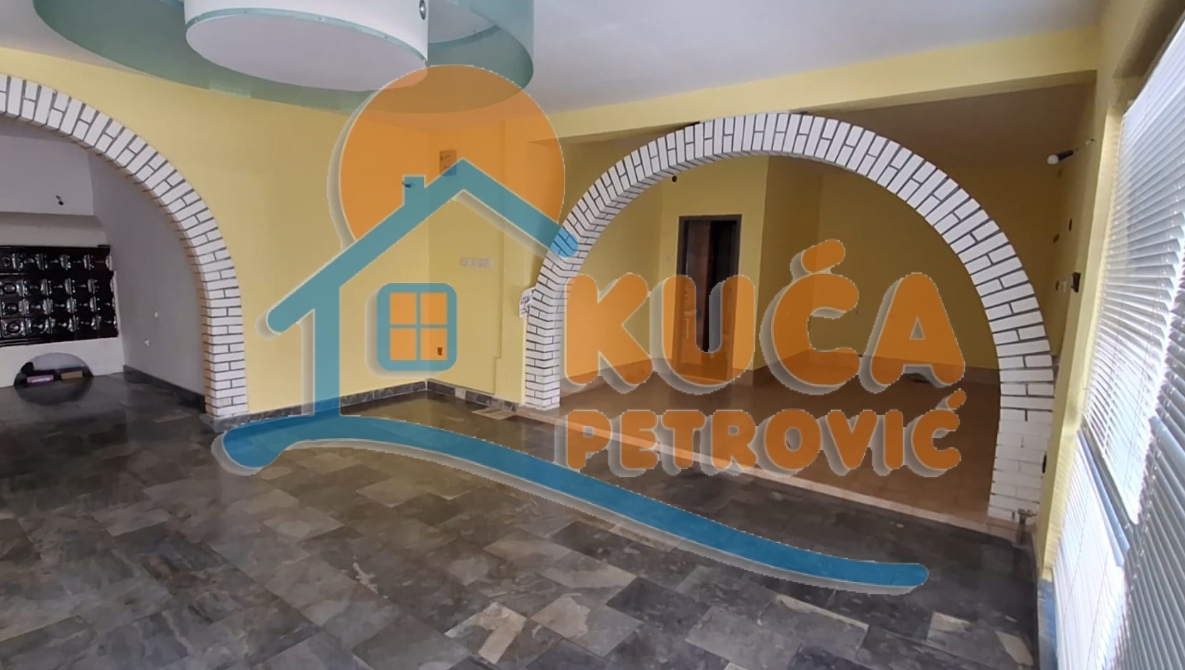 četvorosobna kuća, 270 m2, Cara Lazara ID: p-014868 7