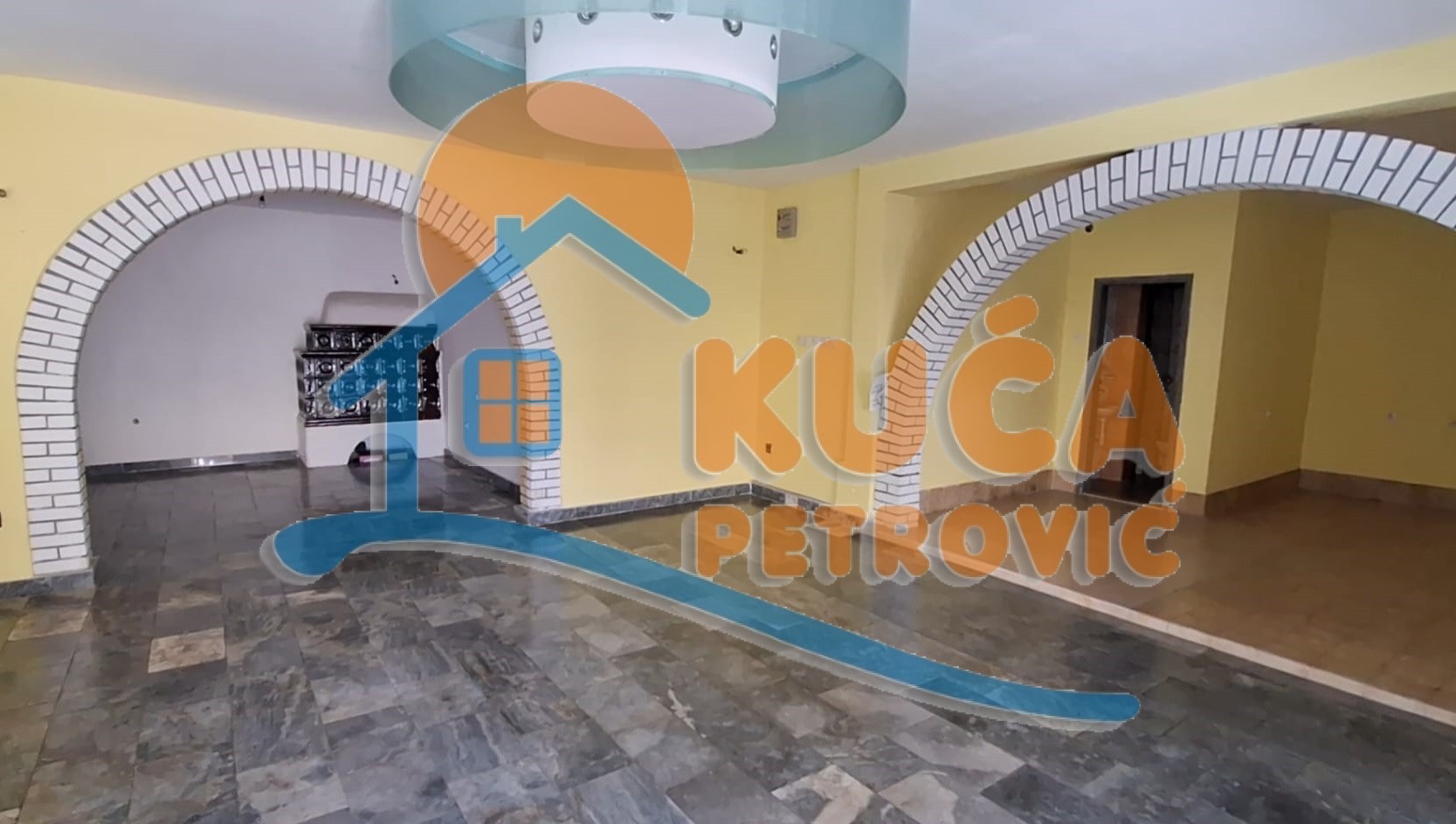 četvorosobna kuća, 270 m2, Cara Lazara ID: p-014868 9