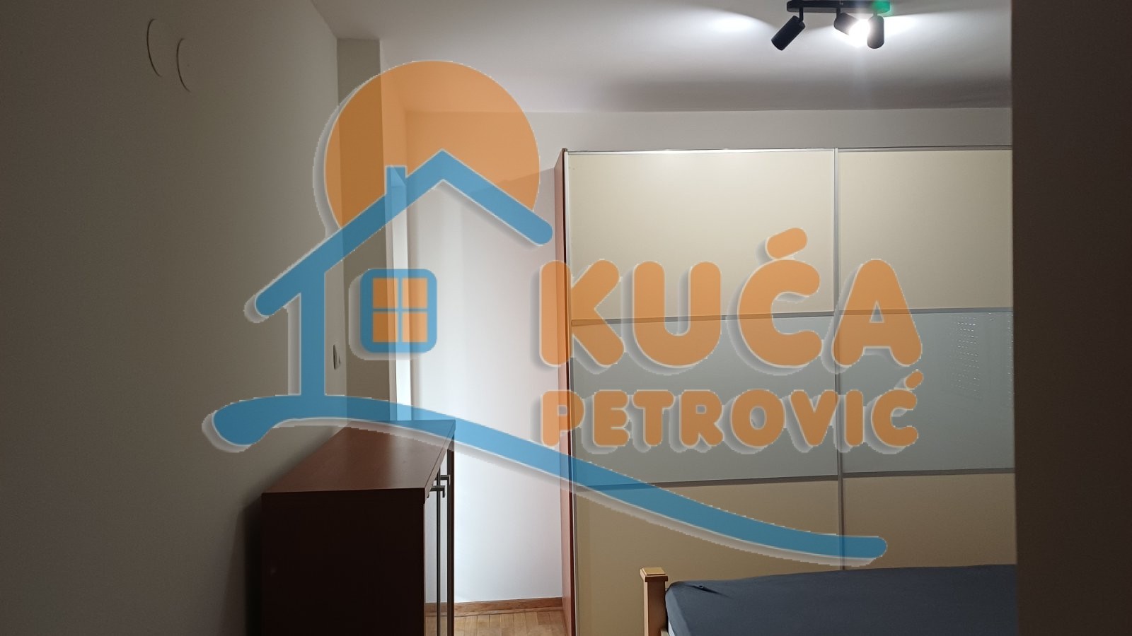 Trosoban stan, 81 m2, Palilula, Mokranjčeva ID: i-014865 9