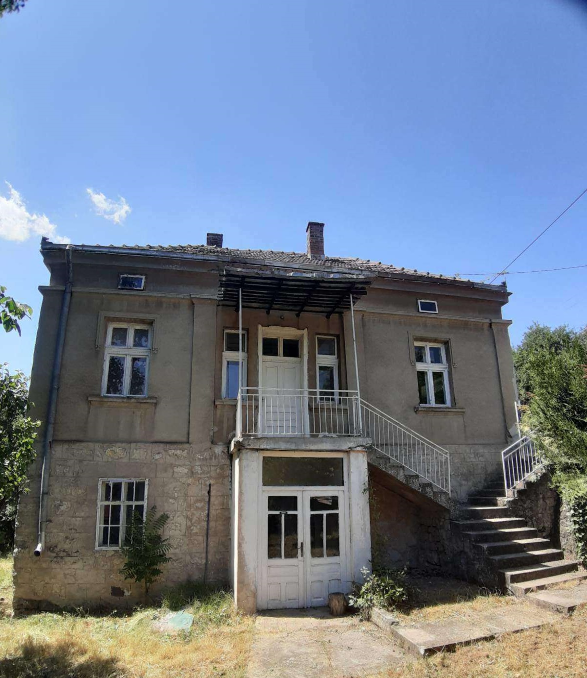 Boljevac kuca sa okucnicom 1km od centar 1